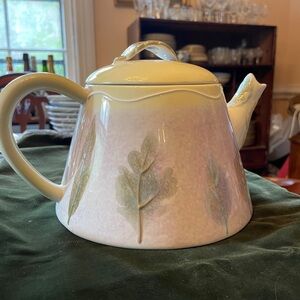 Block Basics Tree House Teapot